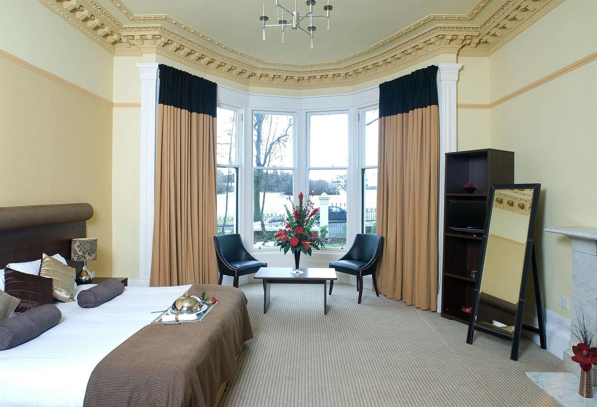 Number 10 Hotel Γλασκώβη Εξωτερικό φωτογραφία